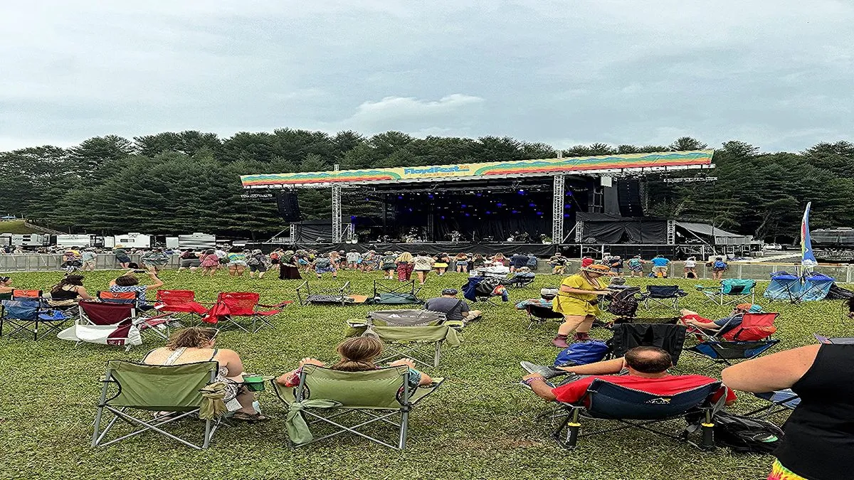 FloydFest dual-stage APEX deployment